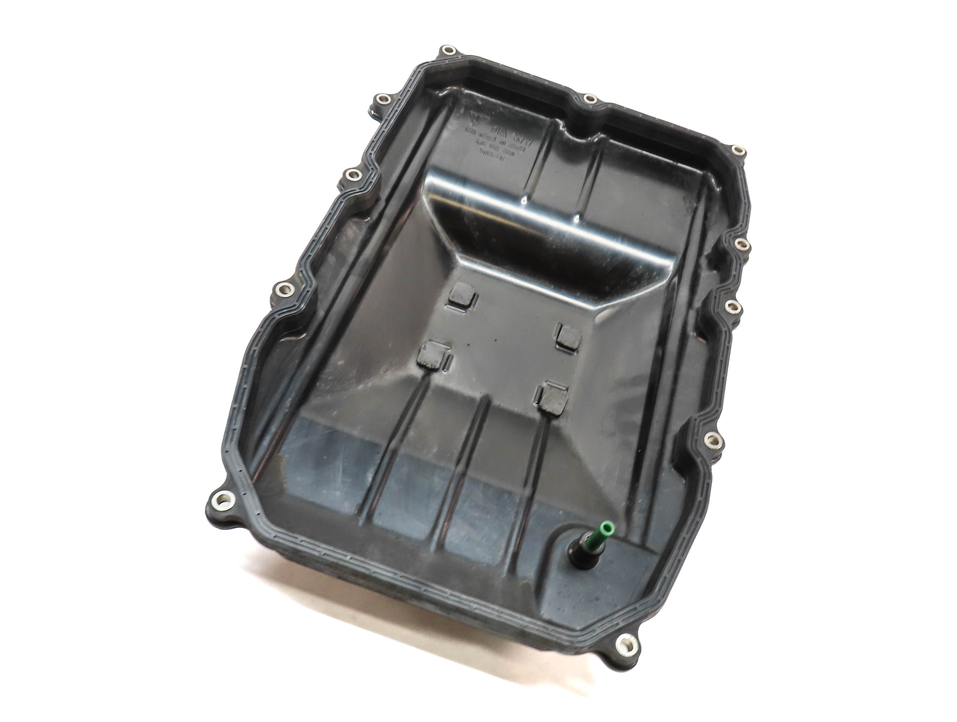 2011-2017 VW TOUAREG AUDI Q7 (4L) 3.0L 3.6L ENGINE AUTO TRANSMISSION OIL PAN — exact item pictured
